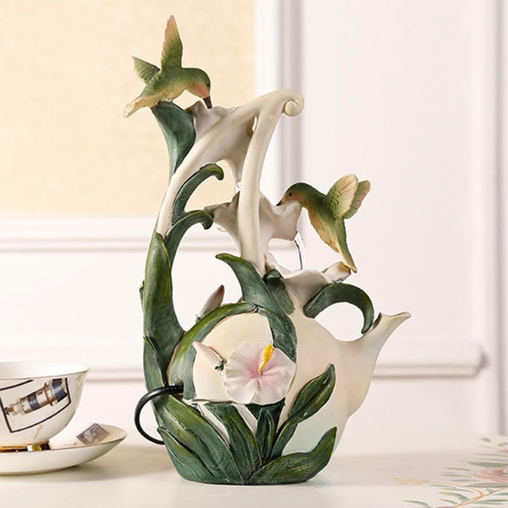 Elegant Desktop Fountain with Hummingbird and Lily Design