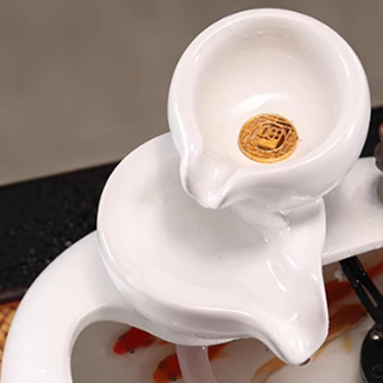 Creative Ceramic Water Circulation Tabletop Fountain with Atomizer